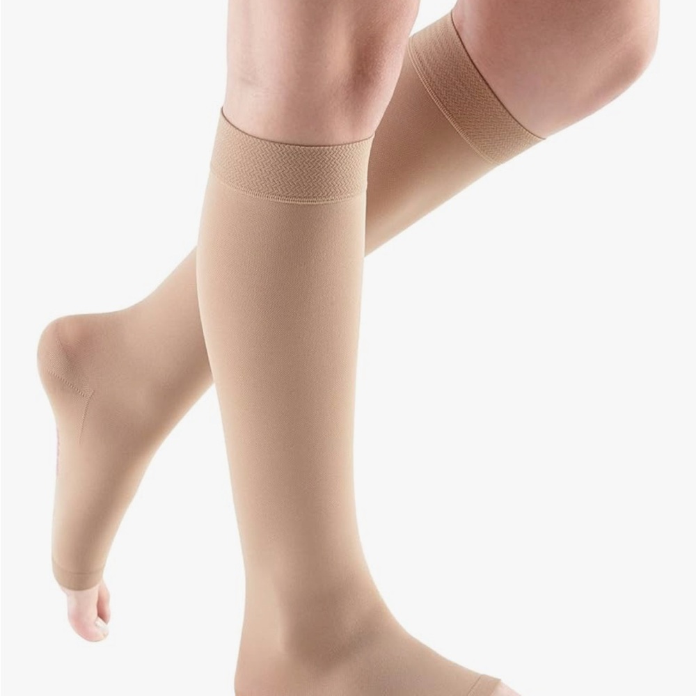 mediven Comfort for Women 20-30 mmHg Open Toe Leg Circulation Calf High Size V